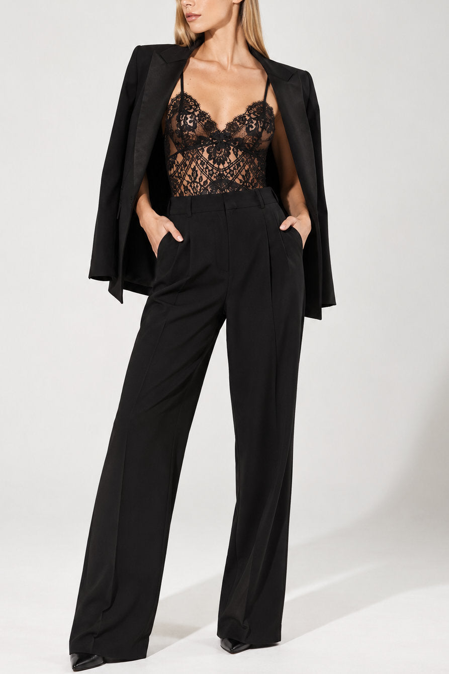 Evangeline - Top aus Spitze und Satin